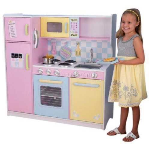 Как выбрать игрушечную кухню для ребенка
